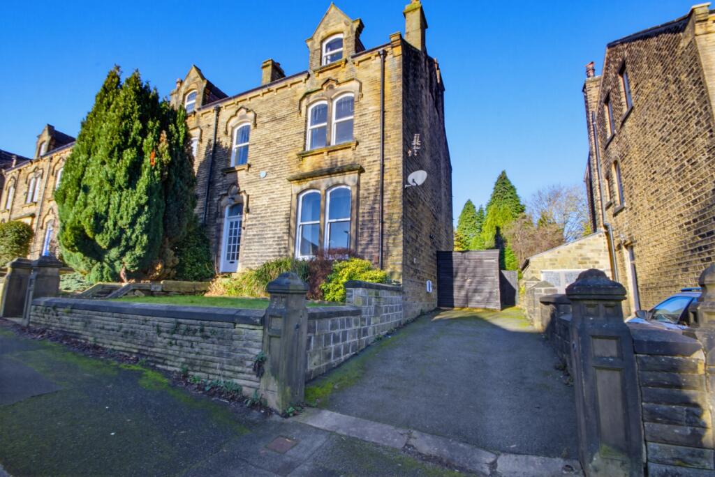 Main image of property: CLEVELAND ROAD, HUDDERSFIELD, HD1