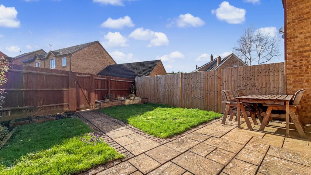 Lyneham Road, Bicester photo 3