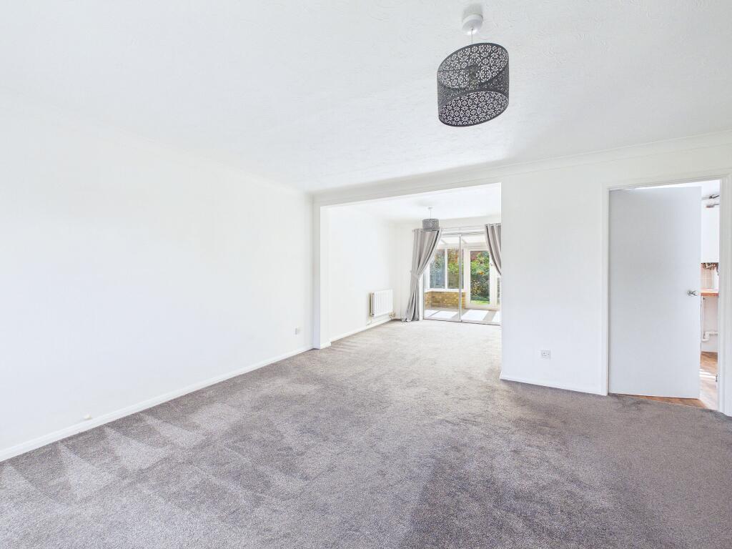 House in St Neots, Eynesbury - More
