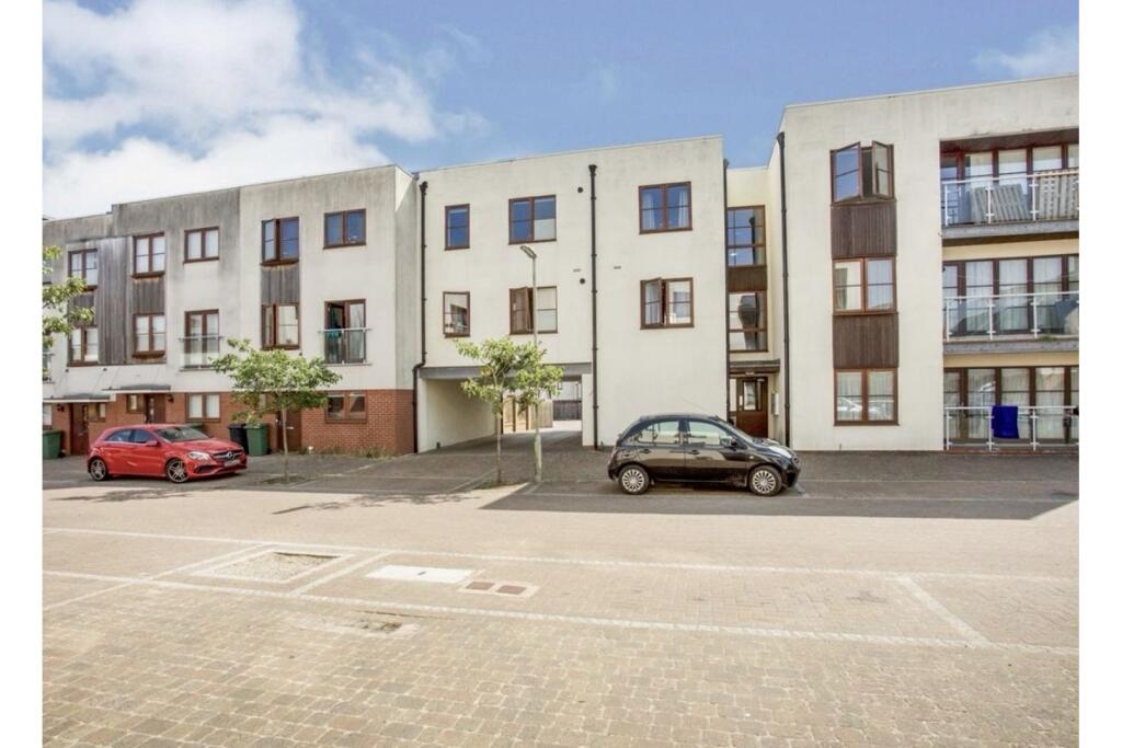 Main image of property: Greenlands Road, Basingstoke, RG24