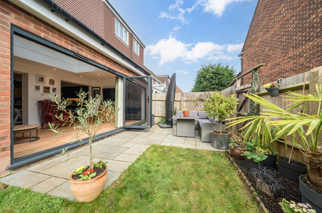 Heron Court, Bromley, BR2 photo 4