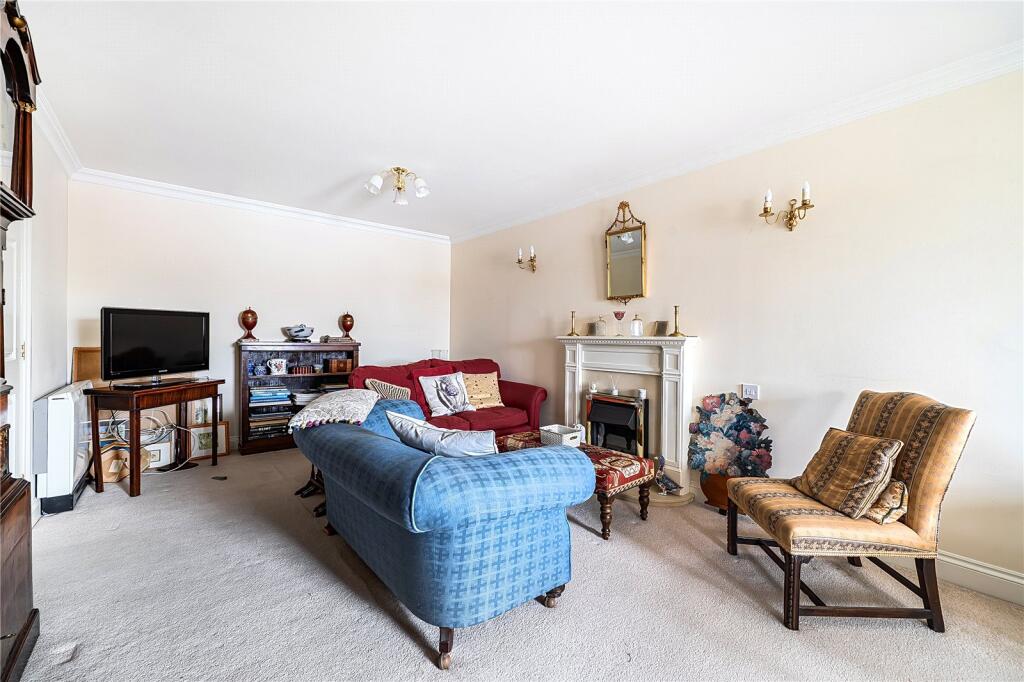 Apartment in Cheltenham, Bath Road Shops, Montpellier - View 3