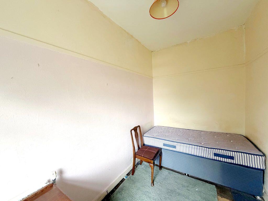 Apartment in Glasgow - View 4