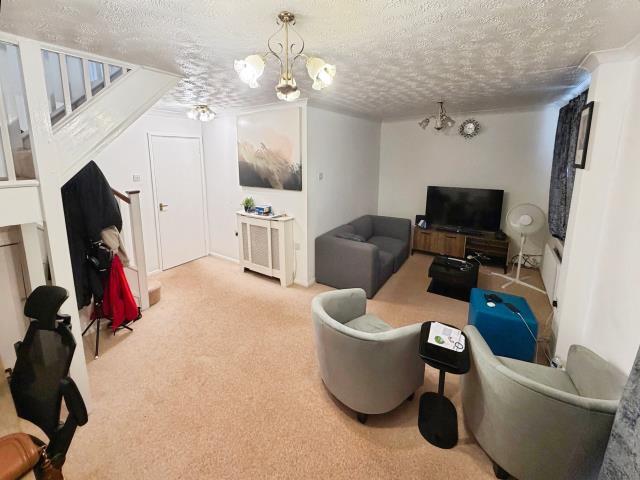 House in Newbury, West Berkshire - View 4