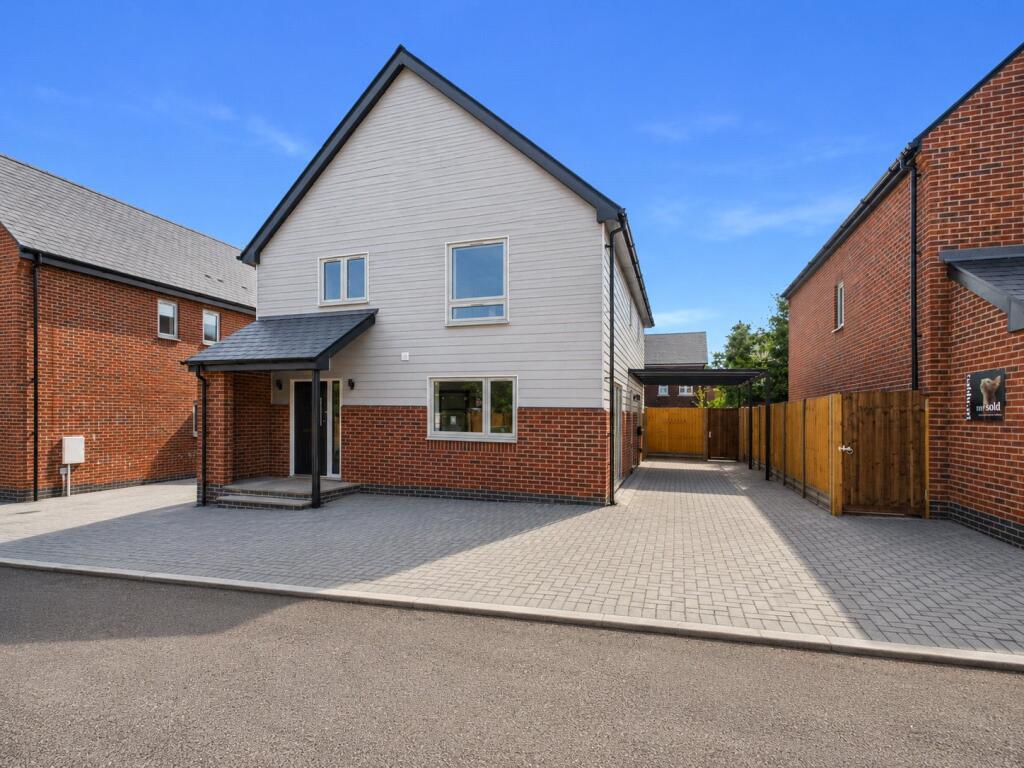 Main image of property: Paddock Row, Weavers Close, Great Dunmow, Essex, CM6