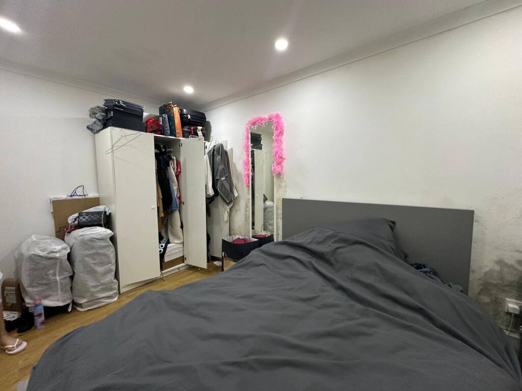 3 bedroom flat for rent