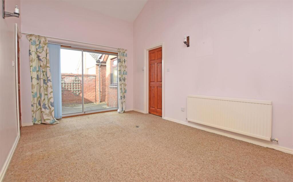 House in Denbighshire, Rhyl - View 6