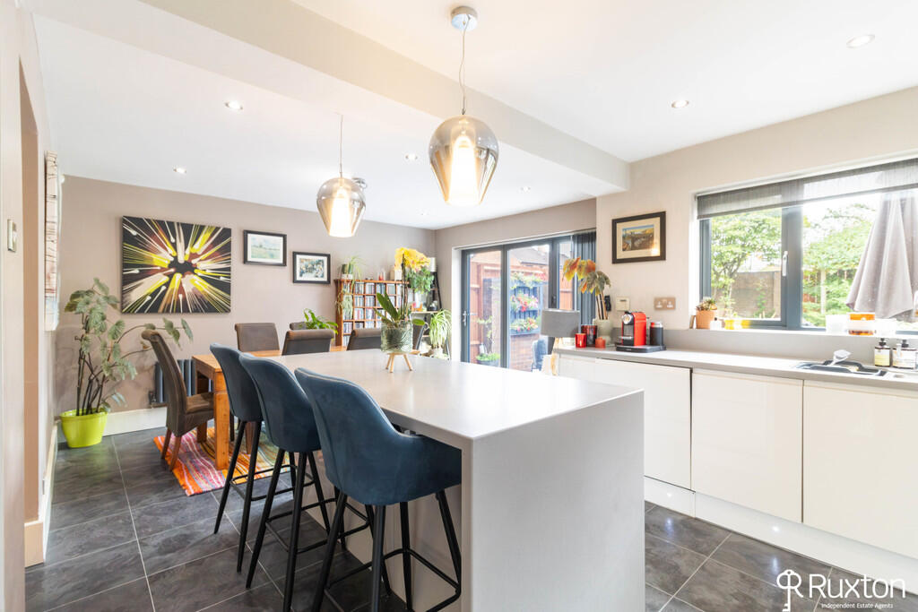 Lakeside Drive, Monkspath, Solihull photo 5