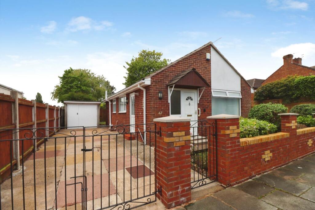 2-bed detached on Alexandra Drive, Rock Ferry, £250,000