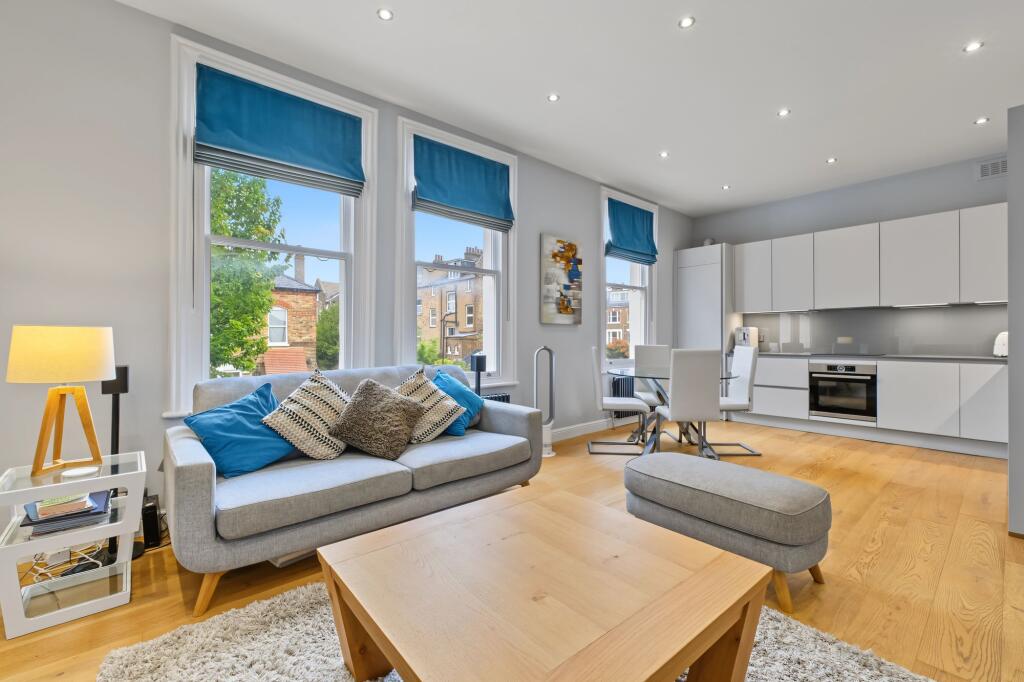 Apartment in London - View 4