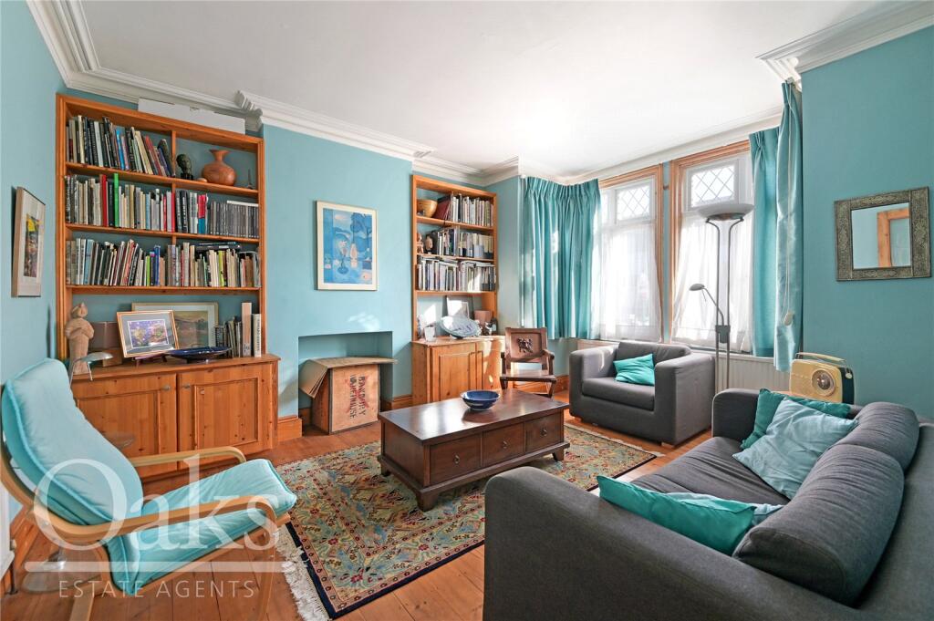 4-bed semi-detached on Morland Avenue, East Croydon, £600,000