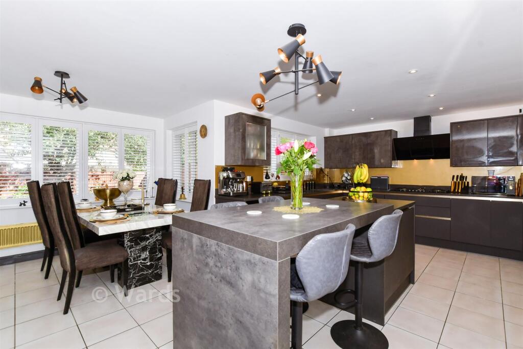 Main image of property: Bovarde Avenue, Kings Hill, West Malling, Kent