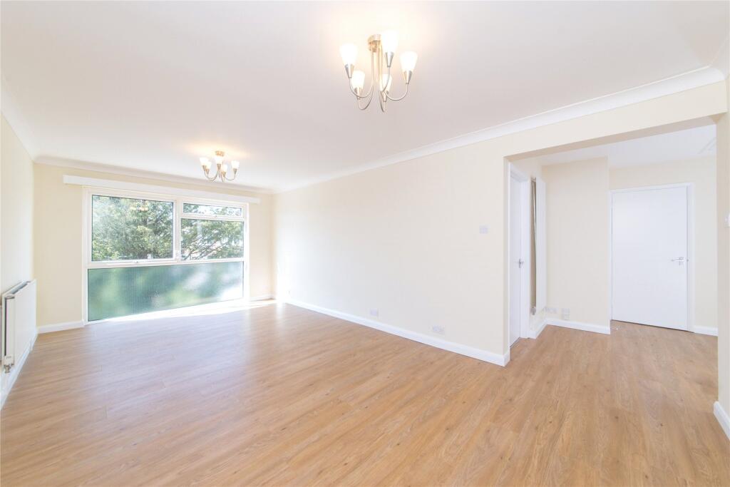 Apartment in London, Royal Borough of Kingston upon Thames - View 4