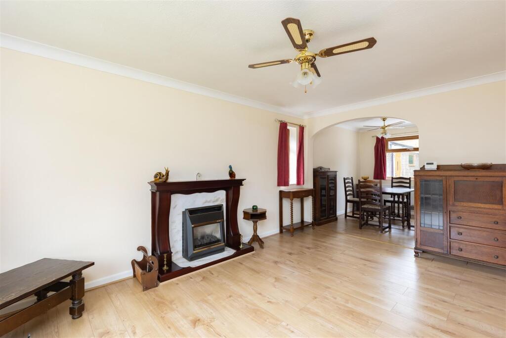 Churchfield, Fulwood, Preston - More
