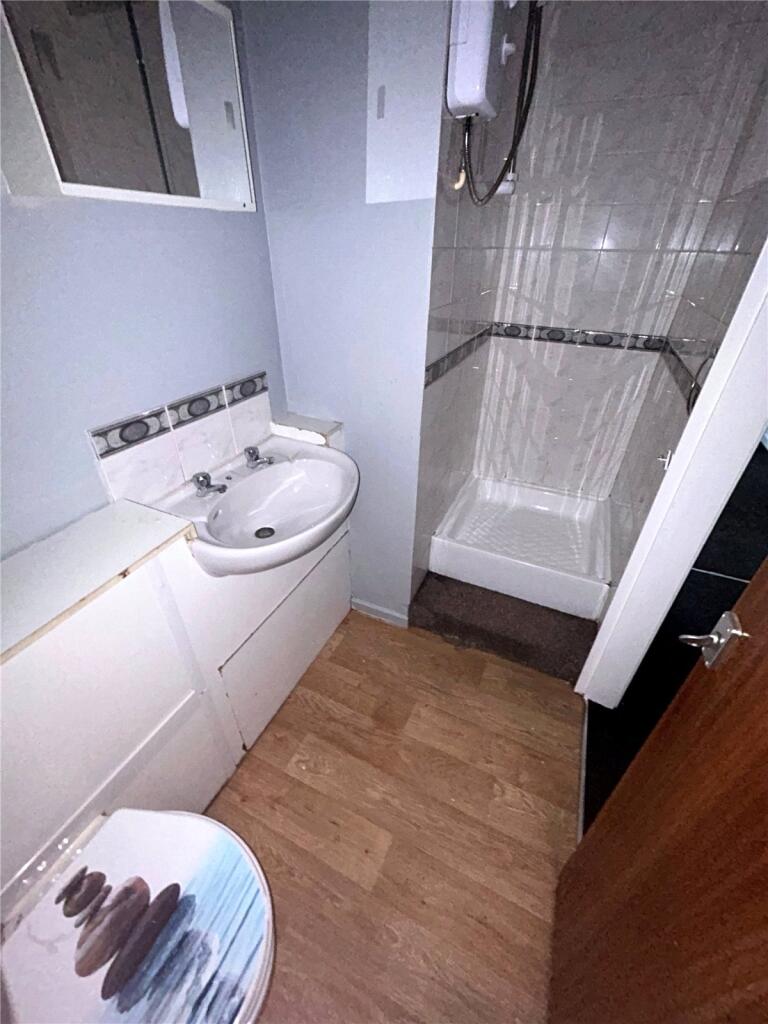 Apartment in Coventry - View 5