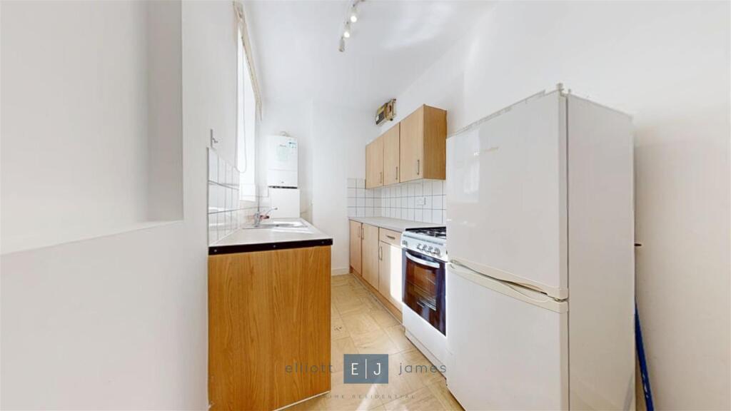 Apartment in London - View 4