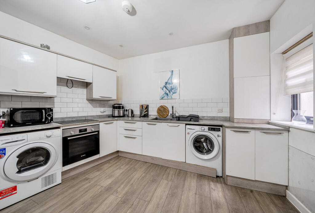 Additional image 4 of The Island, Midsomer Norton, Radstock, Somerset, BA3