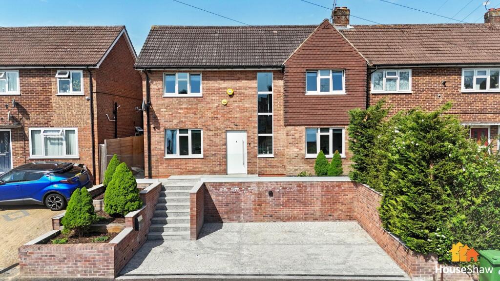 Main image of property: Fraser Road, High Wycombe, HP12 4RP