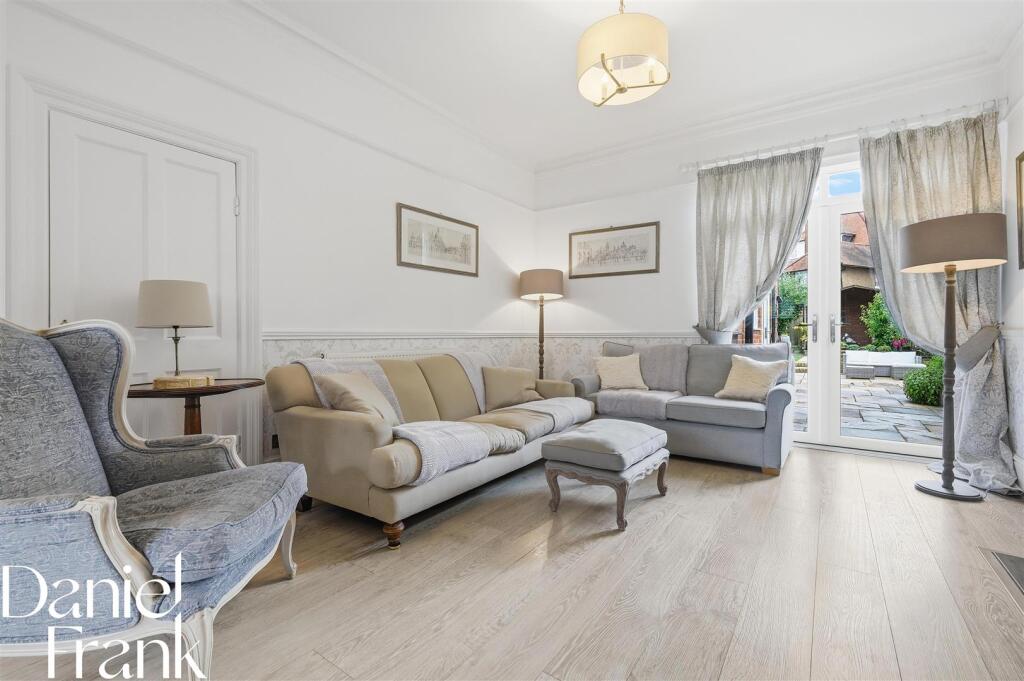 Algers Road, Loughton - View 6