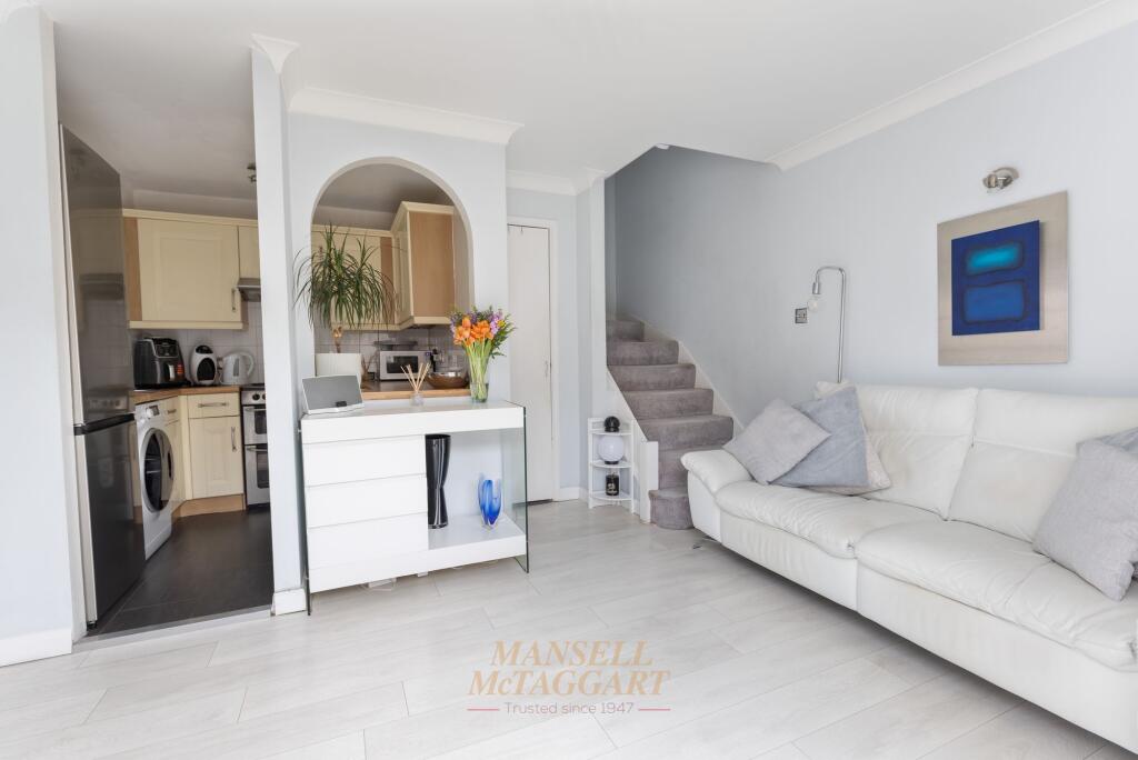 Leybourne Close, Crawley, RH11 - View 3