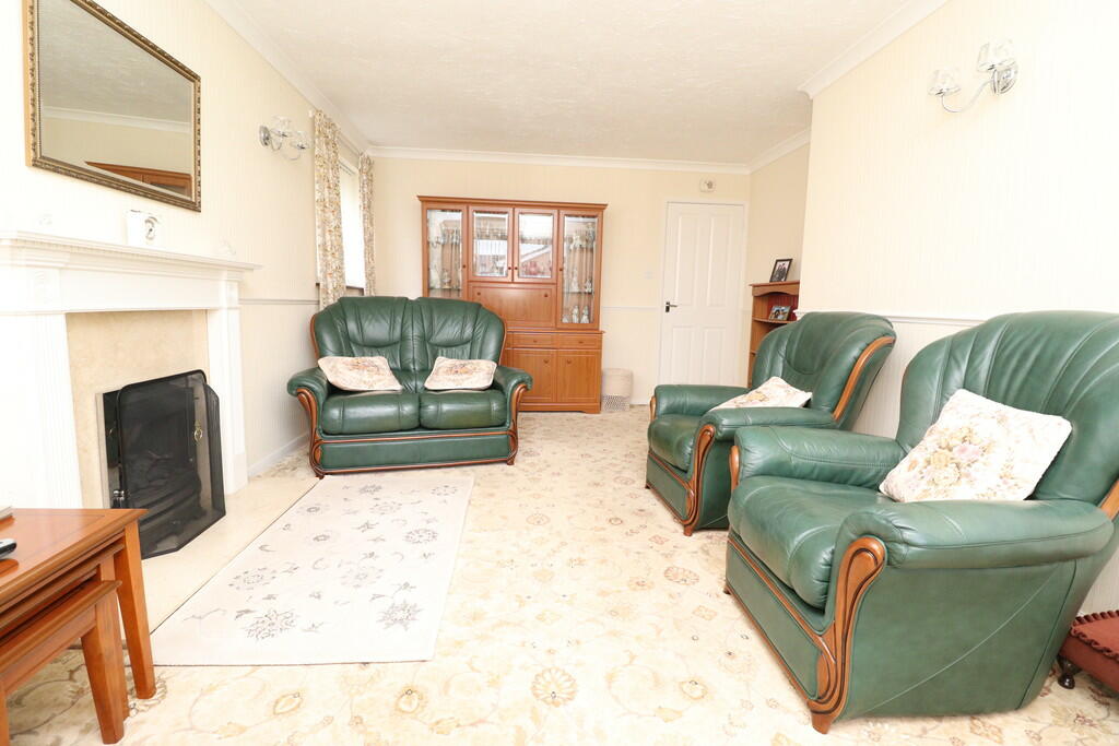 Carral Close, Lincoln photo 3