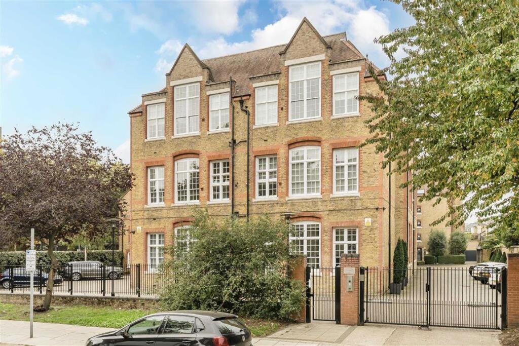 Main image of property: Old Chesterton Building, London
