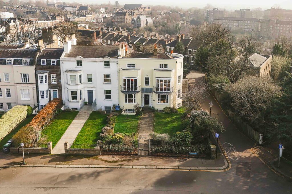 Main image of property: Lloyds Place, London, SE3