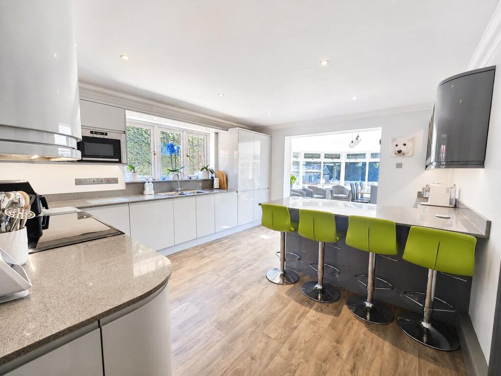 House in Tonbridge - More