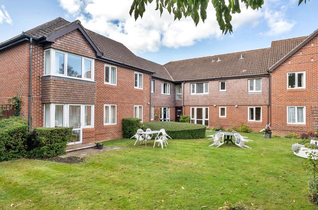 Main image of property: Terrace Road South, Binfield, Bracknell, Berkshire, RG42