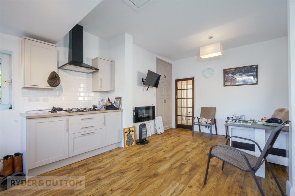 Occupation Road, Lindley, Huddersfield, West Yorkshire, HD3 photo 4