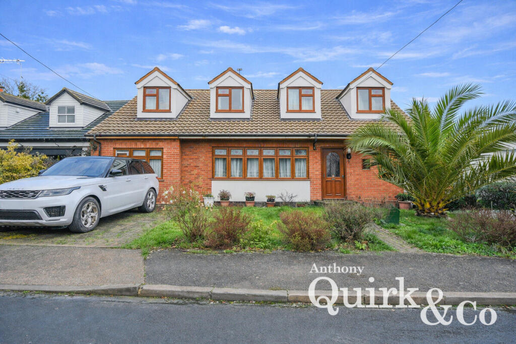 Main image of property: Van Diemens Pass, Canvey Island, SS8