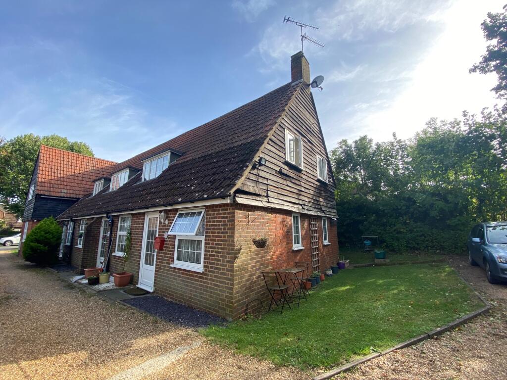Main image of property: Applecroft Road, WELWYN GARDEN CITY