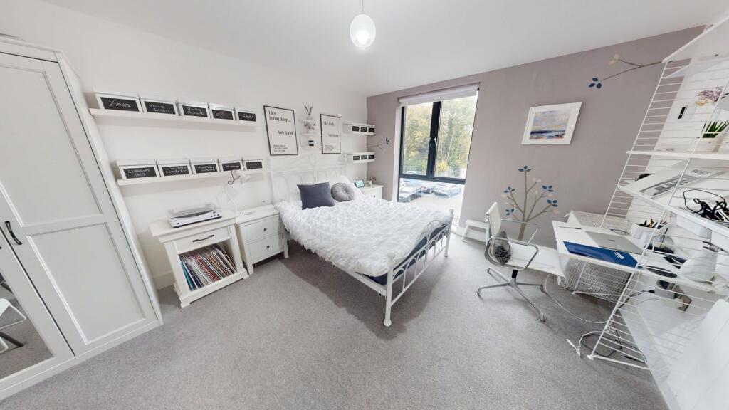 Apartment in Birmingham, Moseley - View 2