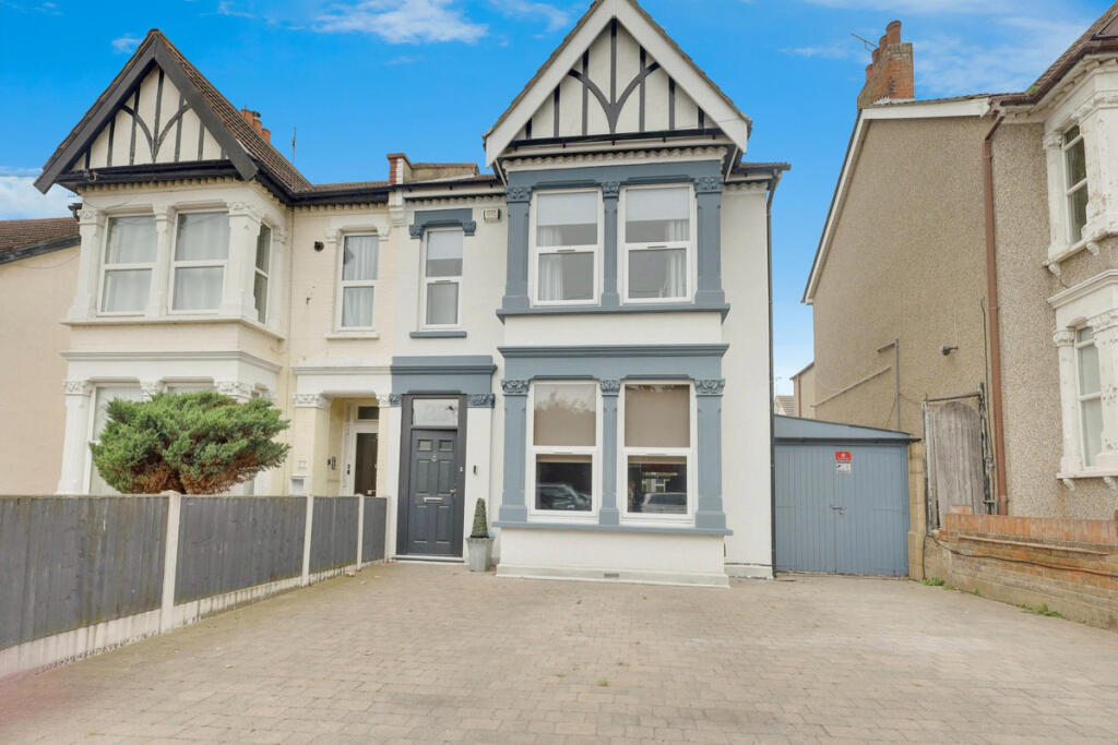 Main image of property: Honiton Road, Southend-on-sea, SS1