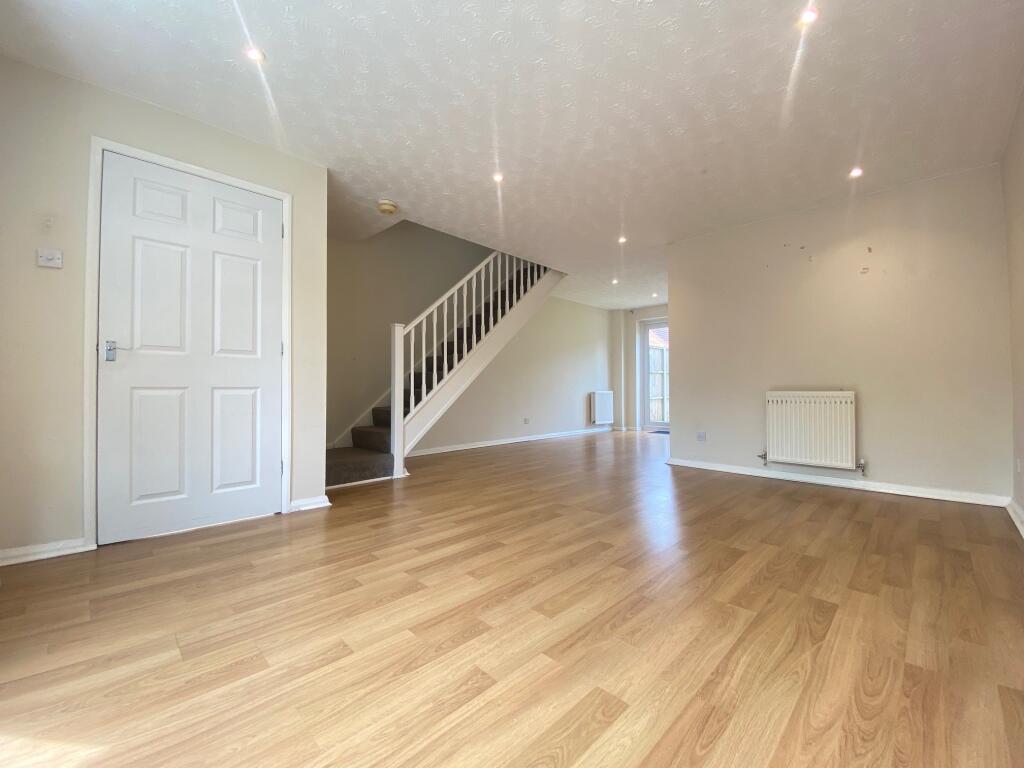House in Worcester - View 3