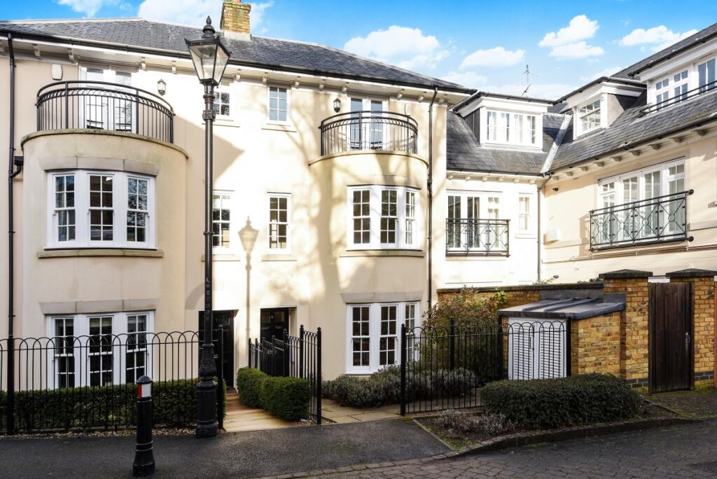 Main image of property: Montacute Mews Tunbridge Wells TN2