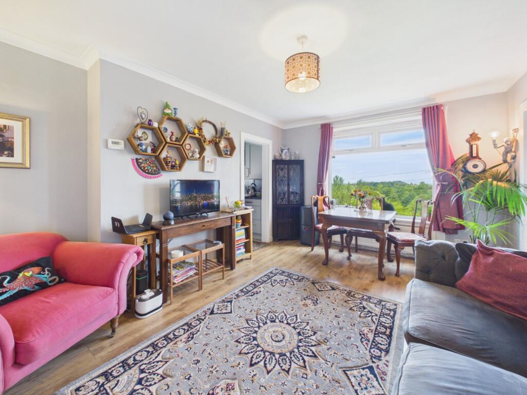 Croftside Avenue, Glasgow, G44 photo 3