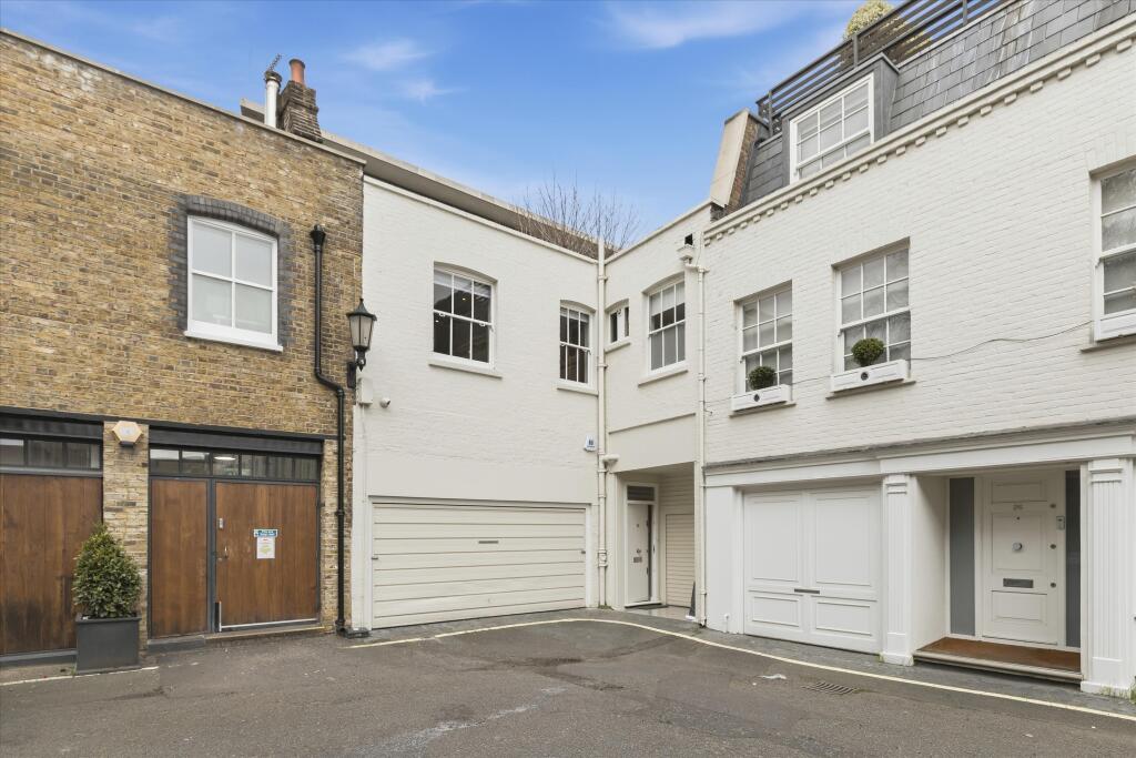 Main image of property: Devonshire Place Mews, London W1G