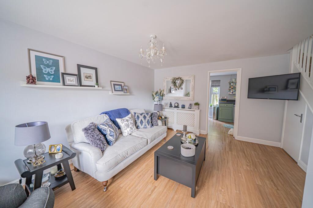 Huntley Drive, Solihull, B91 - More