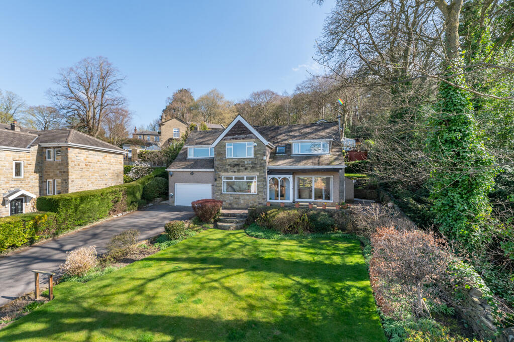 Main image of property: Lady Lane, Bingley, West Yorkshire, BD16