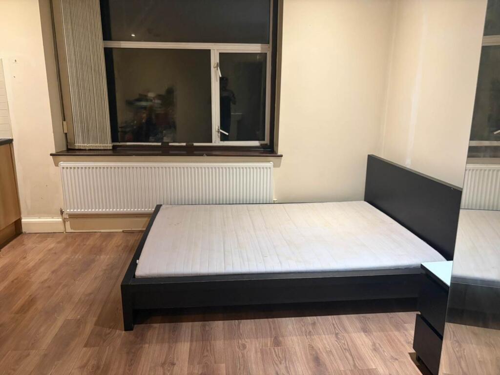 Main image of property: Kingscroft Road, London