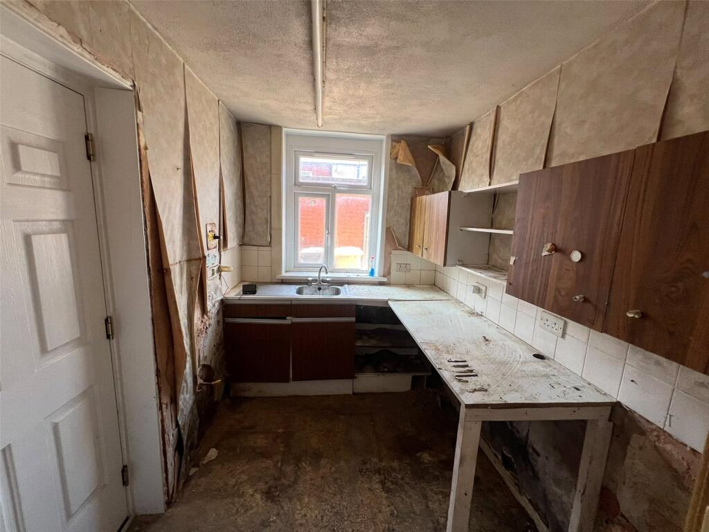 House in Bolton, Firwood Fold, Bank Top - View 5
