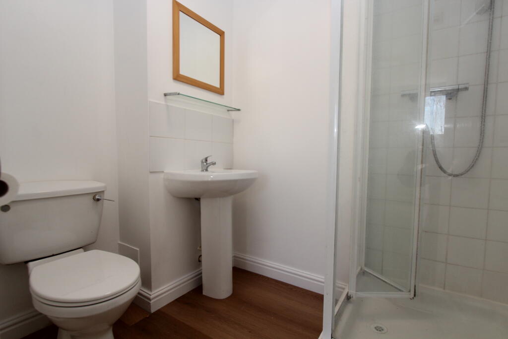 Apartment in Reading - More