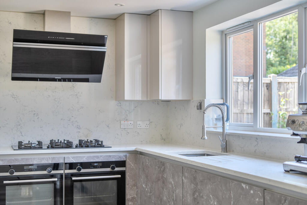 House in Maidstone, Allington - View 4