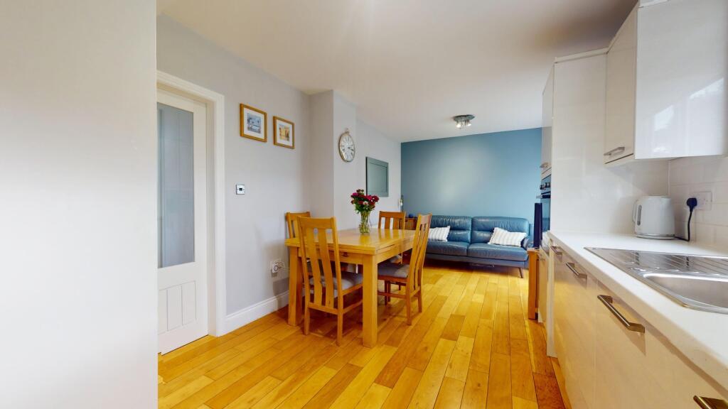 House in Newcastle upon Tyne - View 5