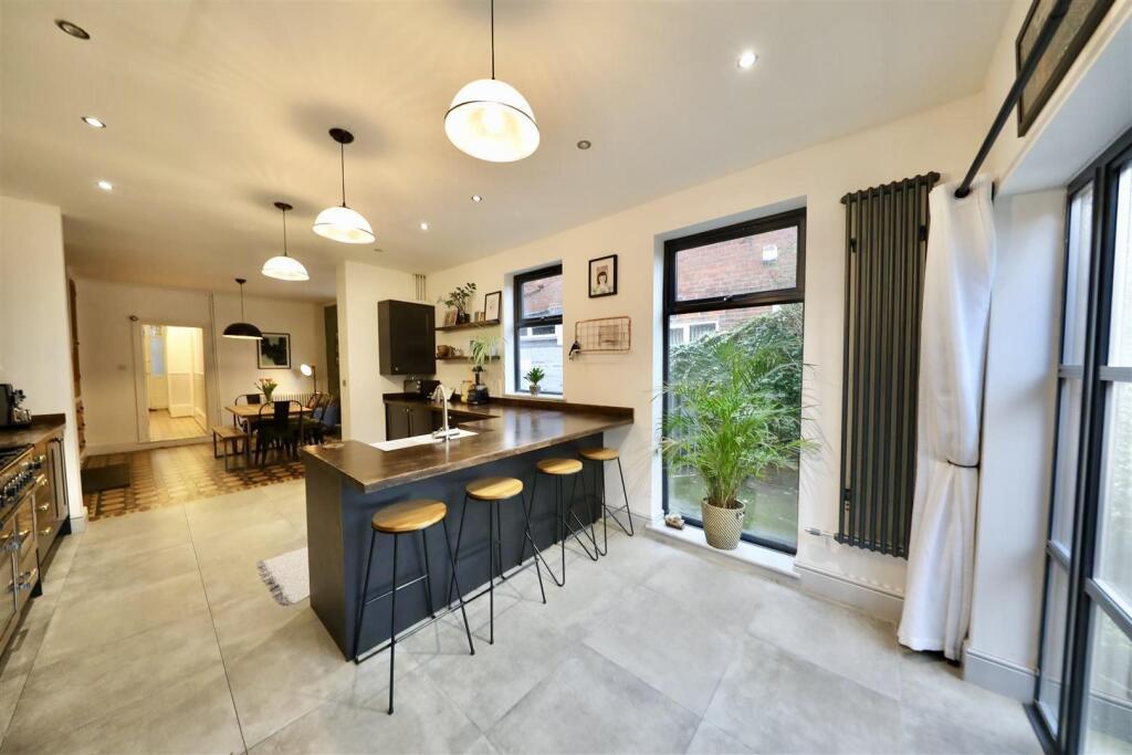 Marlborough Avenue, Hull photo 2