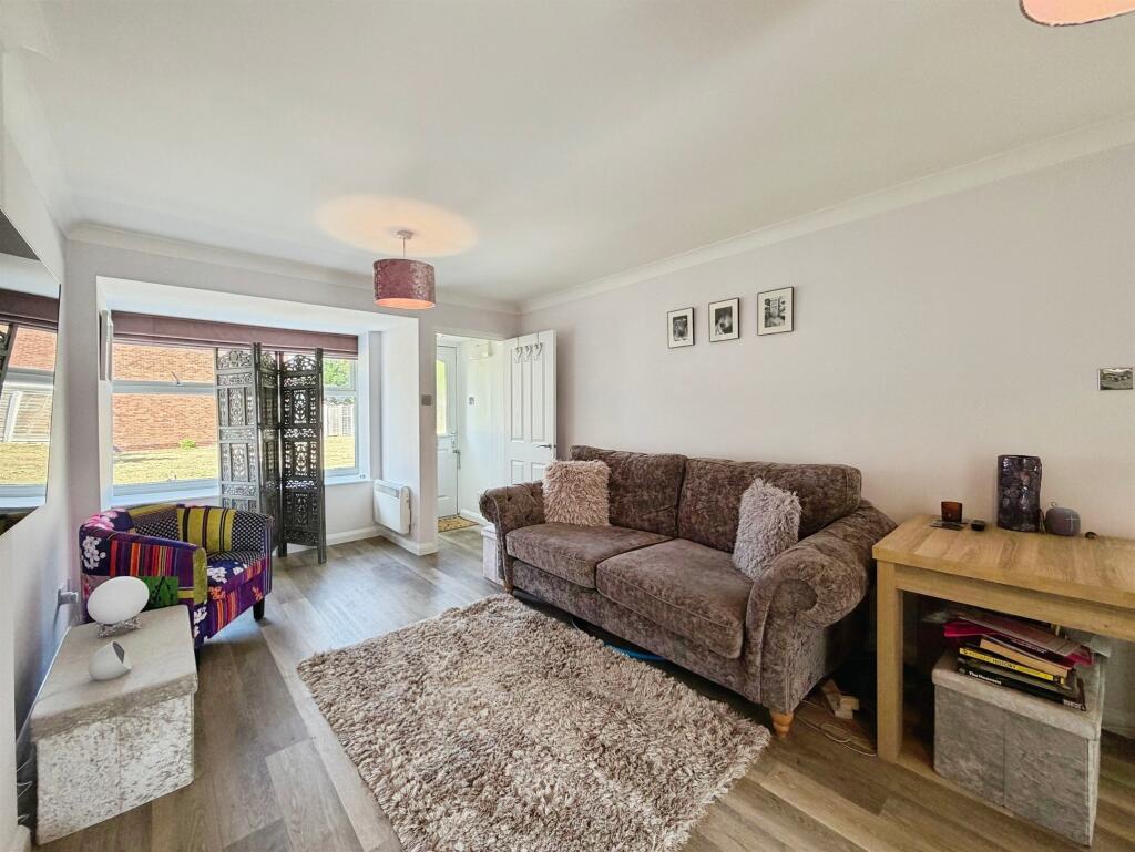 House in Stratford-on-Avon, Stratford-upon-Avon - View 3