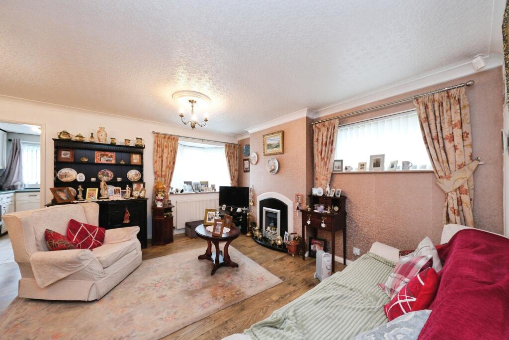 House in Mansfield, Warsop - View 4