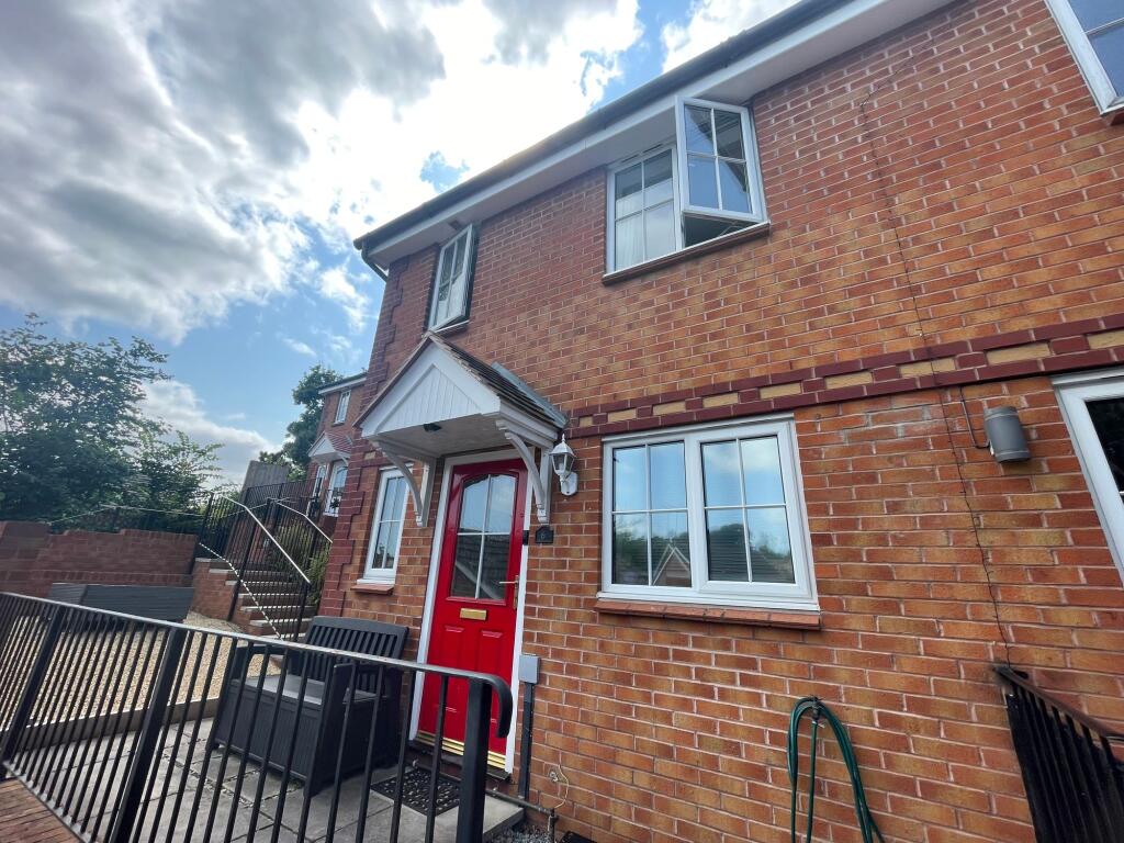 Main image of property: Puffin Close, Torquay, TQ2