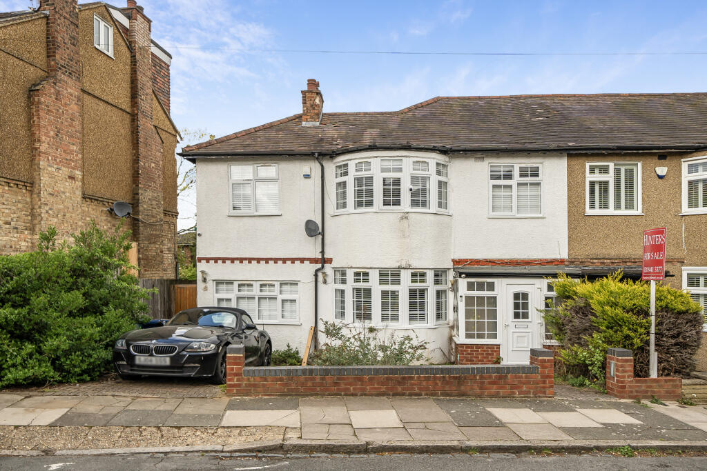 Main image of property: Cedar Avenue, East Barnet, Barnet, Greater London, EN4